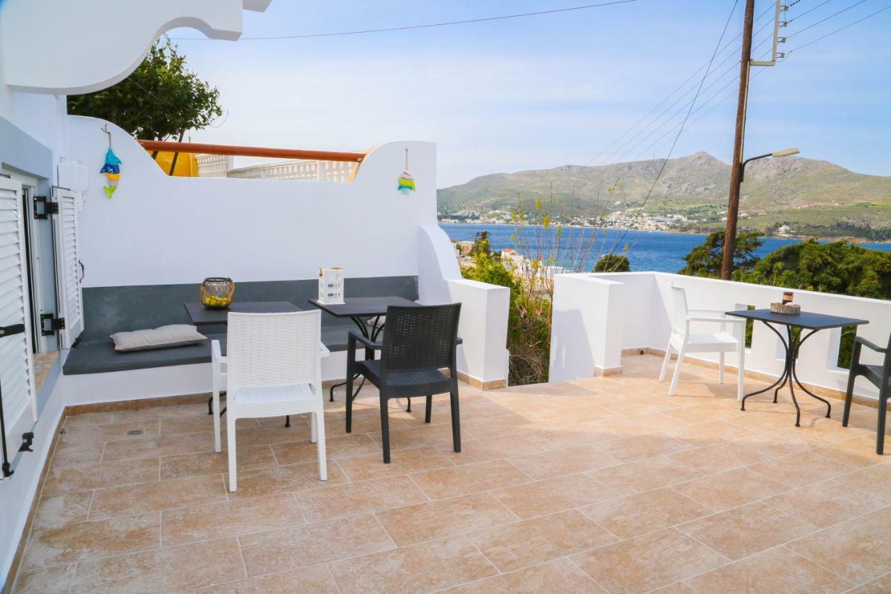 Sunny Bay Villa Agia Marina  Exteriör bild